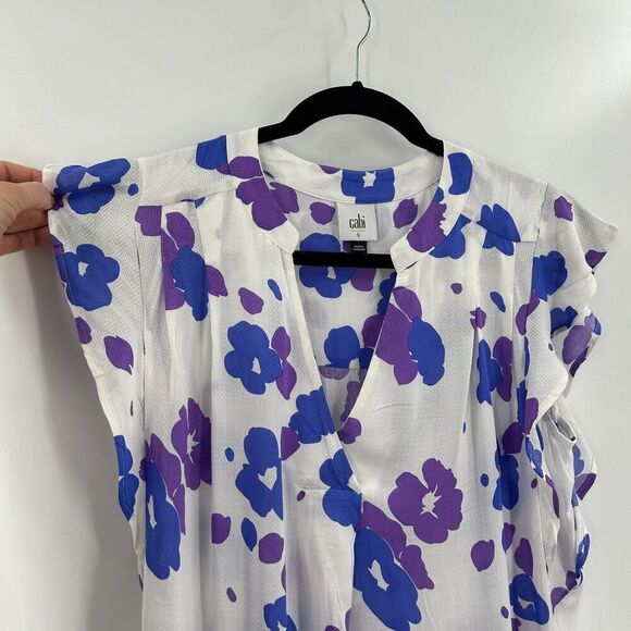 CABI White Purple Blue Semi Sheer Floral Print Flutter Sleeve Blouse Size Small - Picture 3 of 5